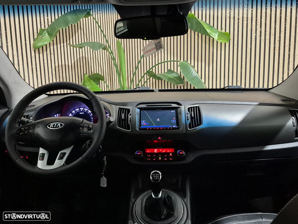 Kia Sportage 1.6 GDI ISG LX - 8