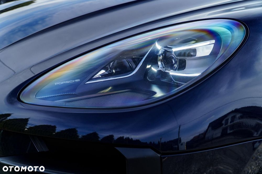 Porsche Macan Standard - 35