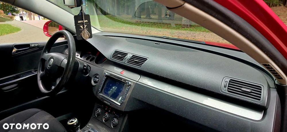 Volkswagen Passat 1.9 TDI Trendline - 11