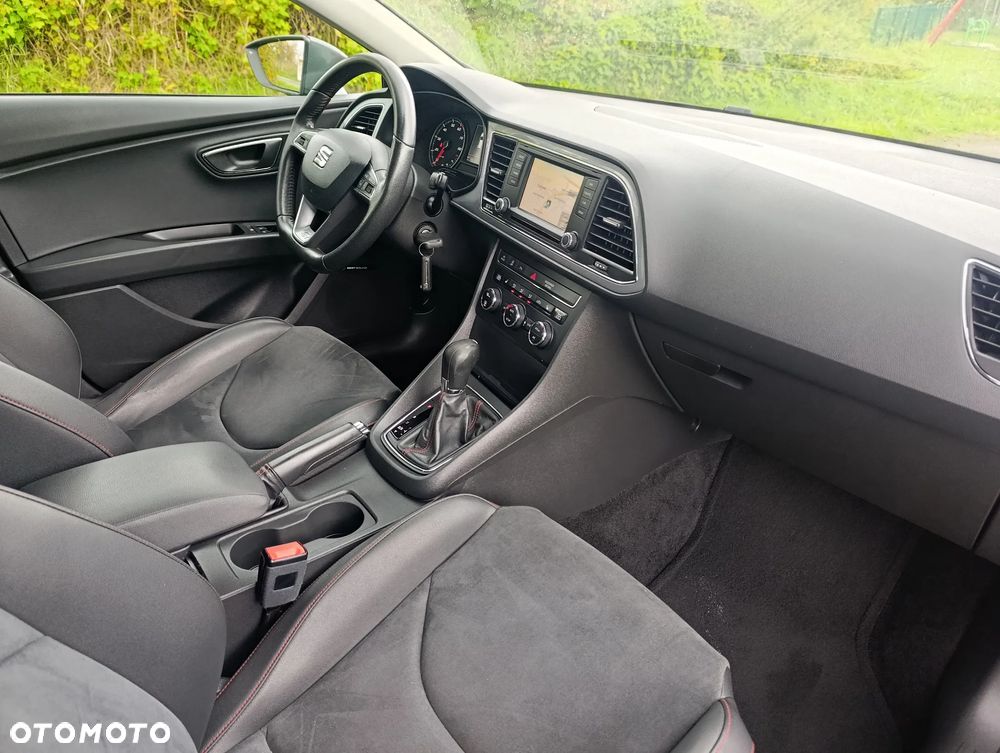 Seat Leon 1.8 TSI FR Black S&S DSG - 20