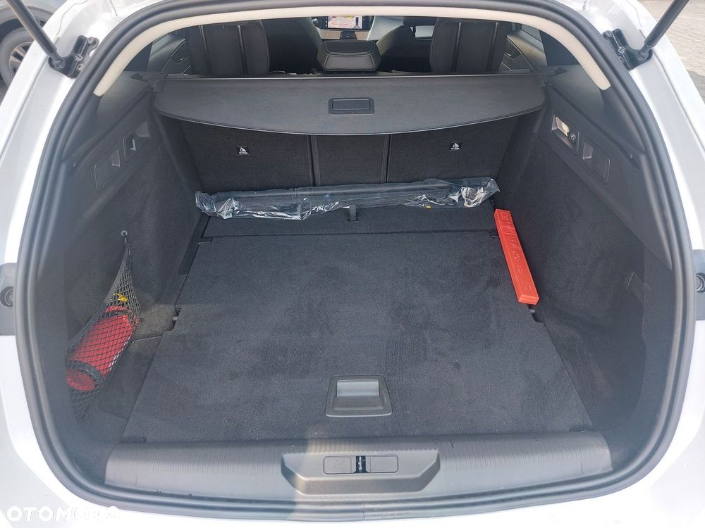 Peugeot 308 - 10