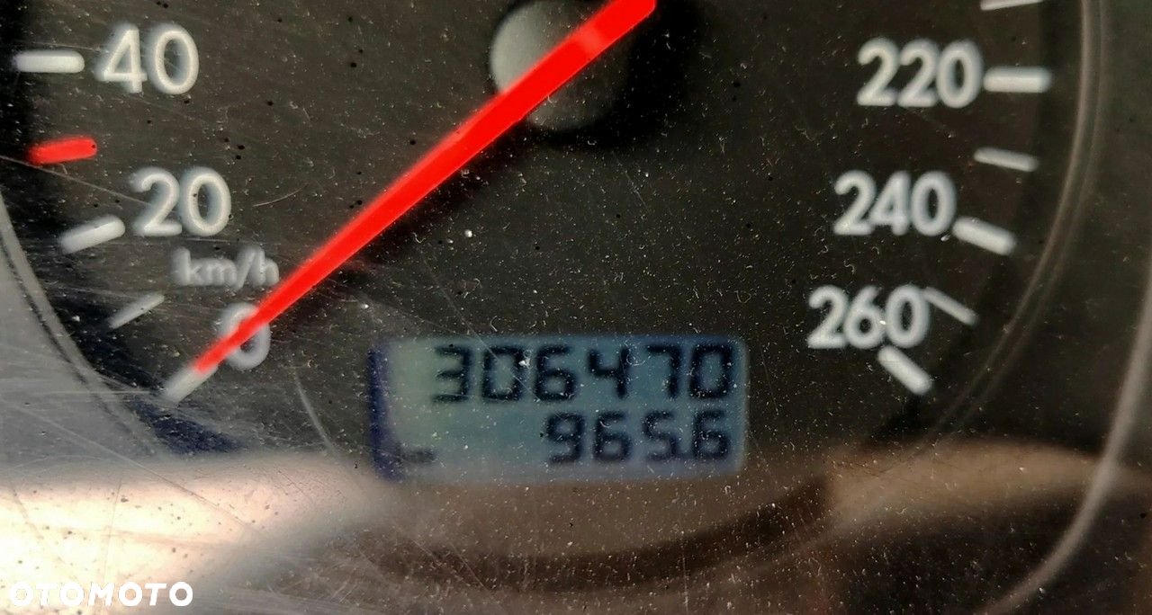 Volkswagen Golf - 14