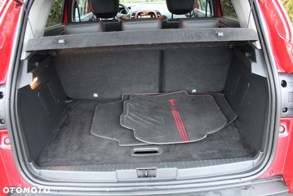 Renault Captur 1.2 TCe Helly Hansen EDC - 15