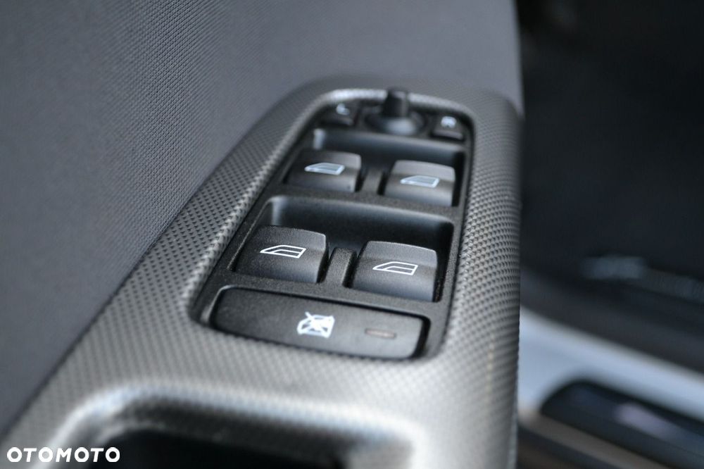 Volvo V50 - 21