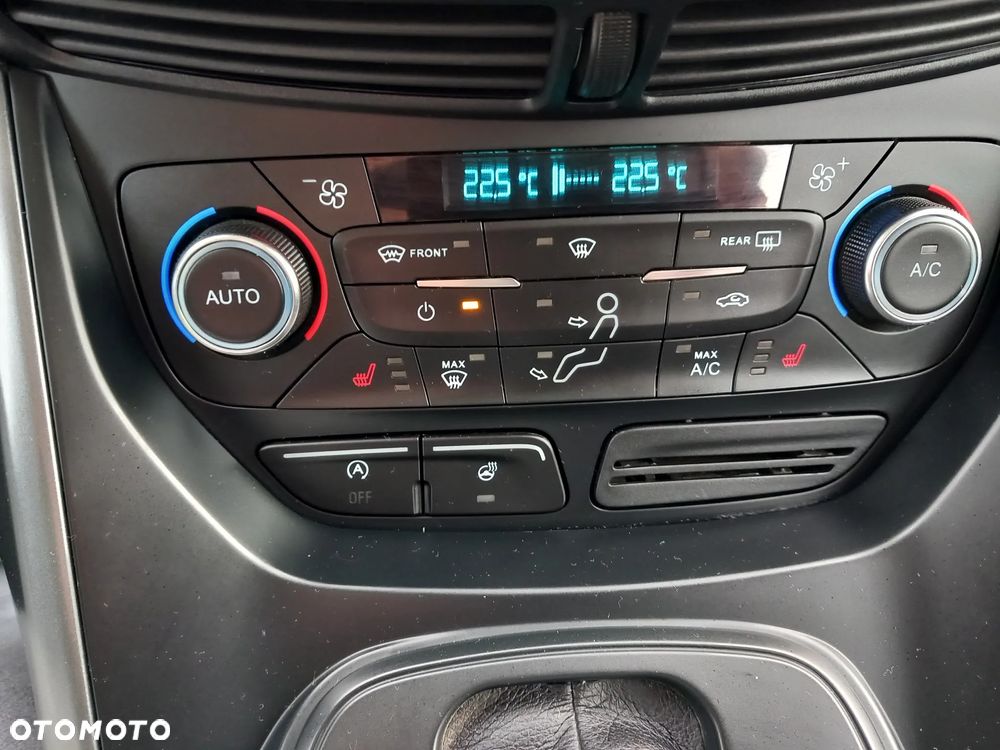 Ford Kuga 2.0 TDCi 4x4 Cool & Connect - 17