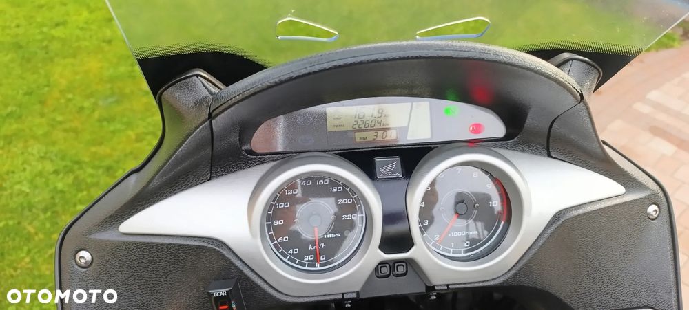 Honda Varadero - 13
