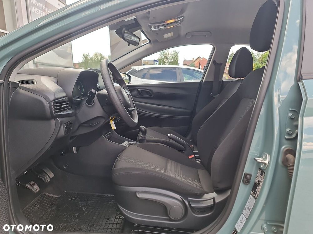 Hyundai i20 1.2 Pure - 13