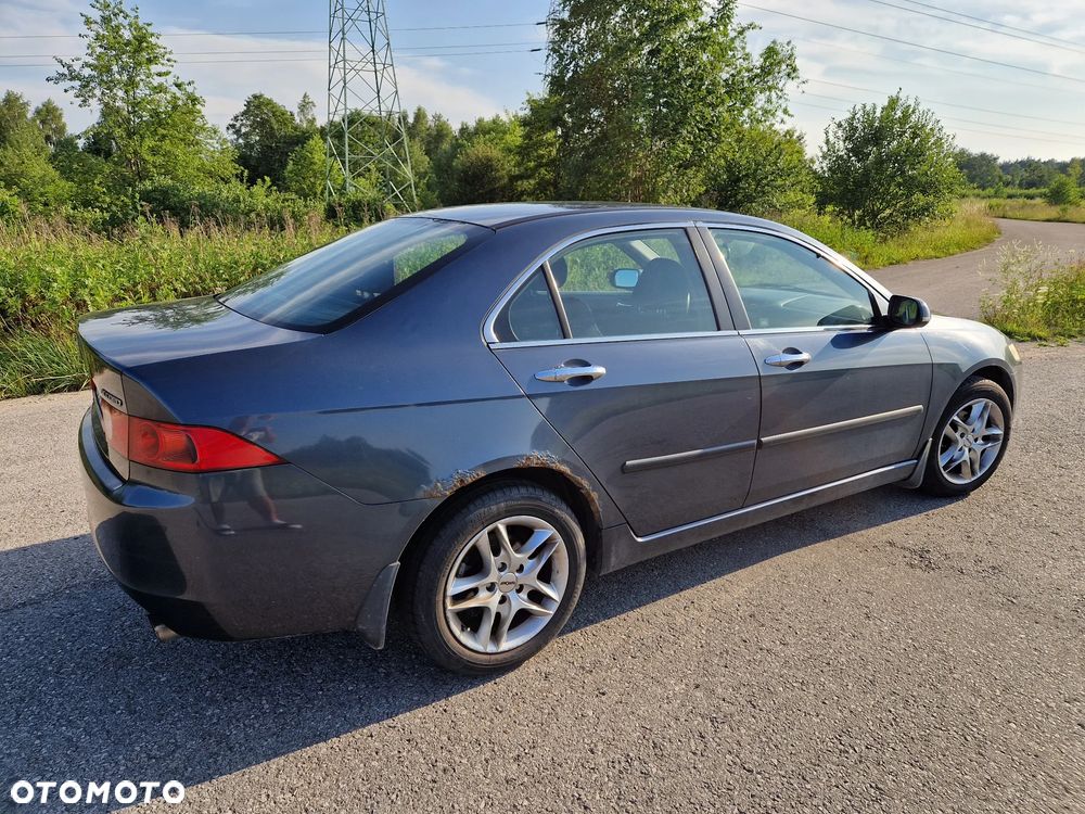 Honda Accord - 4