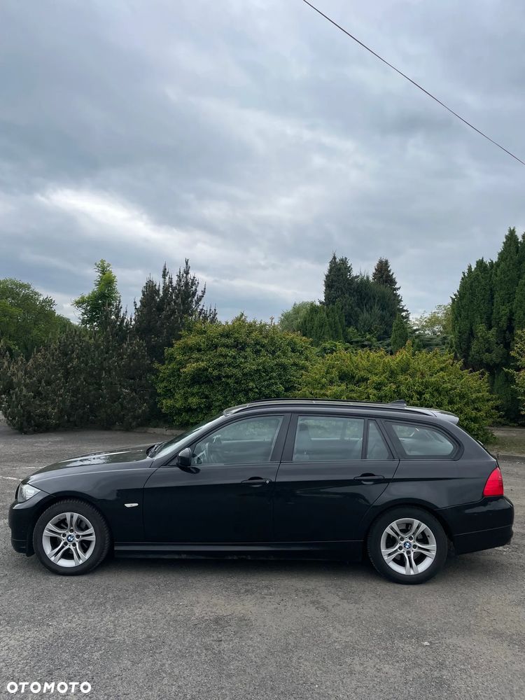 BMW Seria 3 318i Edition Exclusive - 5