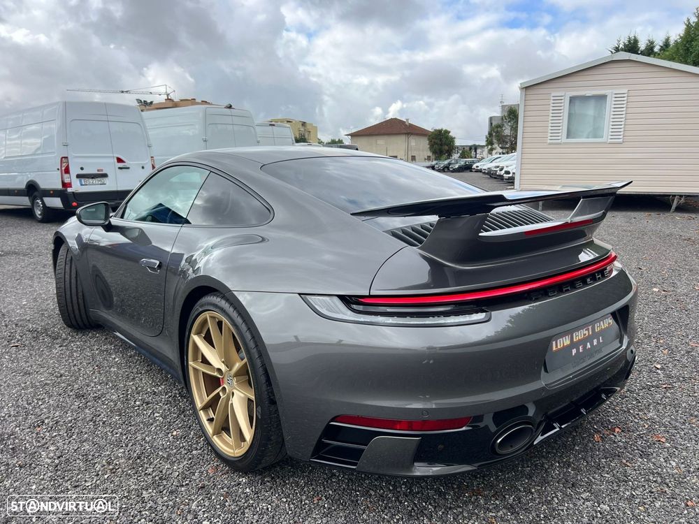 Porsche 911 Série F - 5