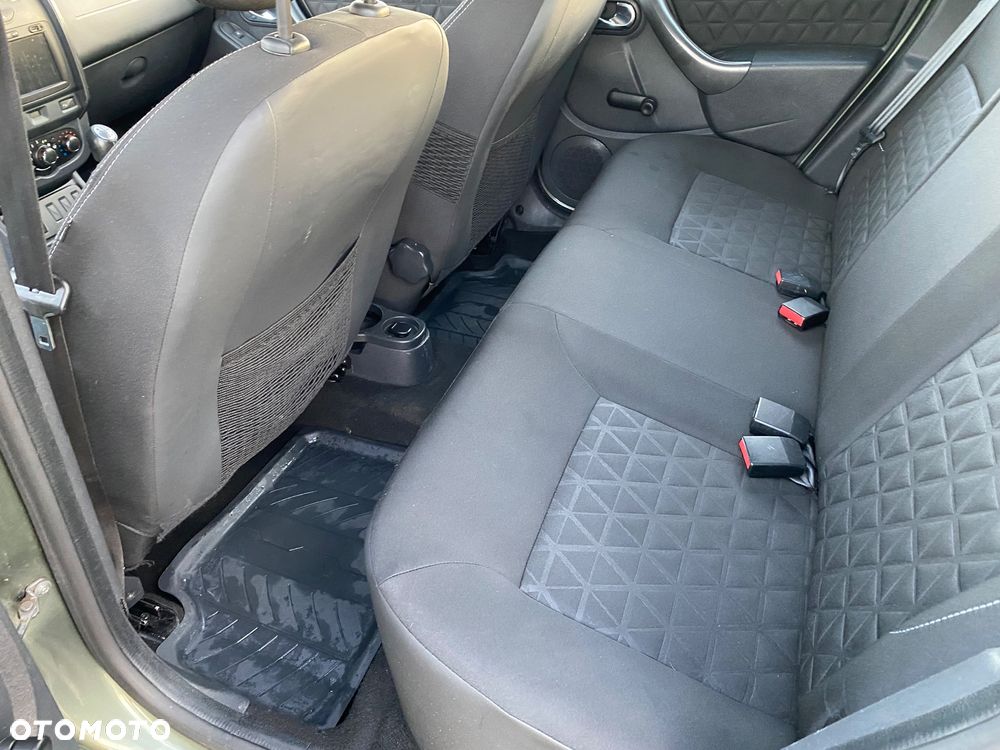 Dacia Duster 1.2 TCe Laureate - 6