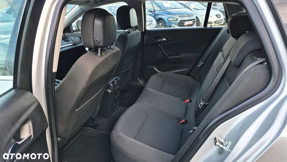 Opel Insignia 1.4 T Cosmo S&S - 29