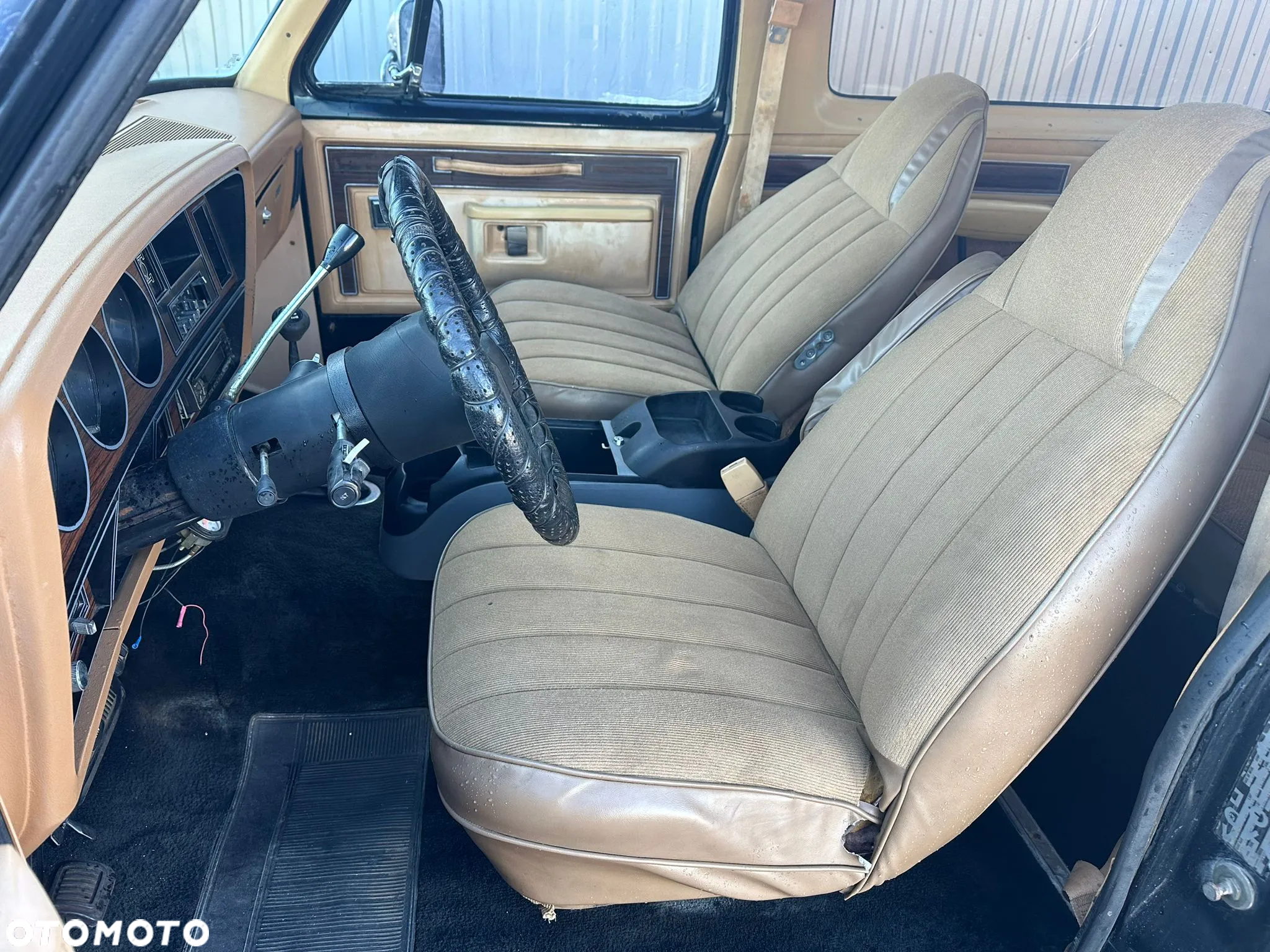 Dodge RAM - 12