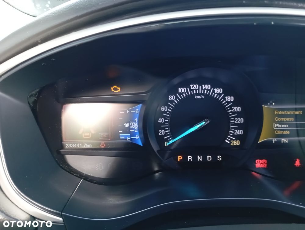Ford Fusion - 18