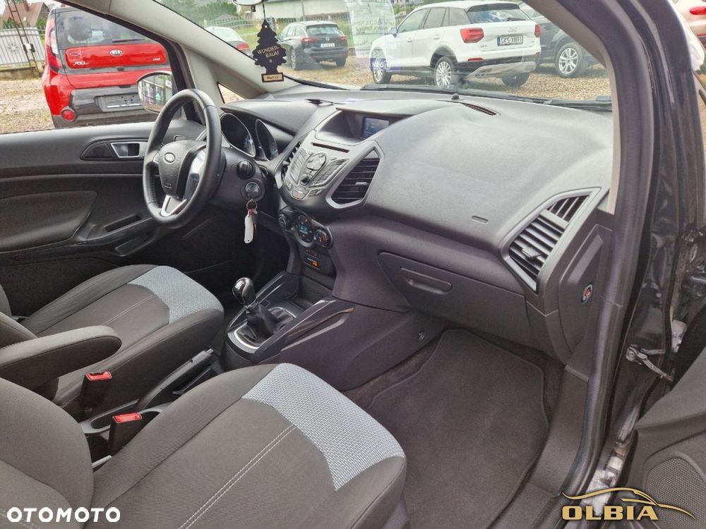 Ford EcoSport - 24