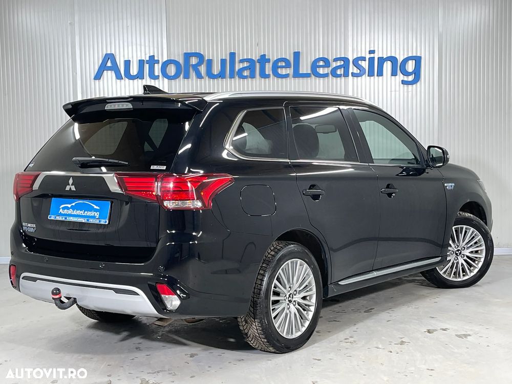 Mitsubishi Outlander 2.4 4WD Plug-In Hybrid Diamant - 3