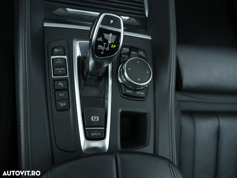 BMW X6 xDrive40d - 30