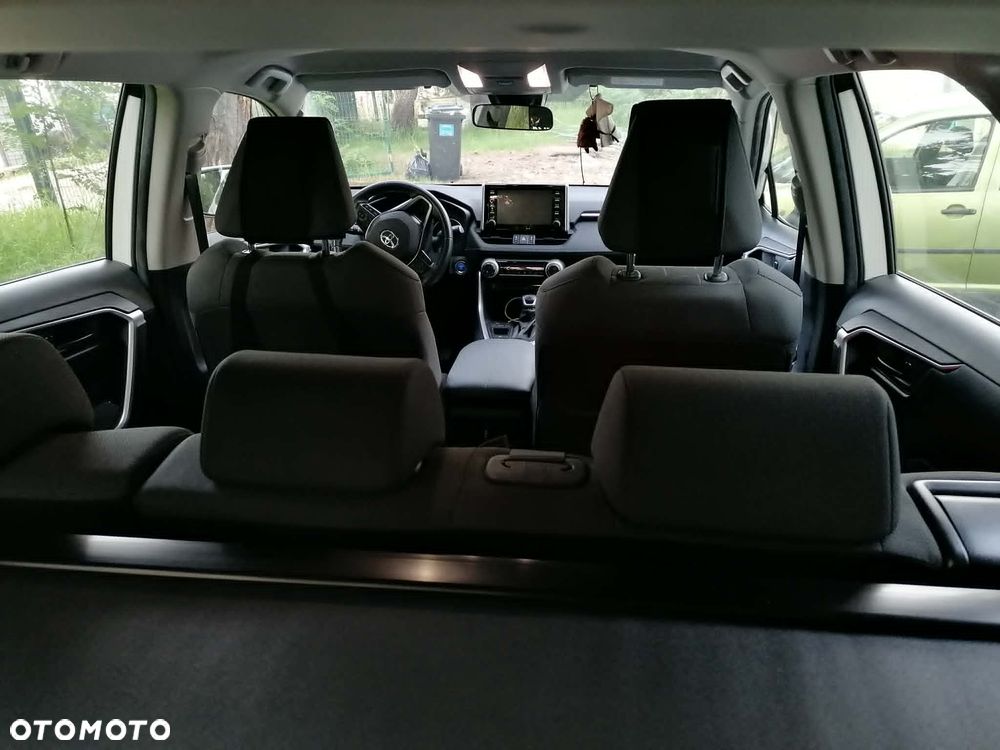 Toyota RAV4 - 11