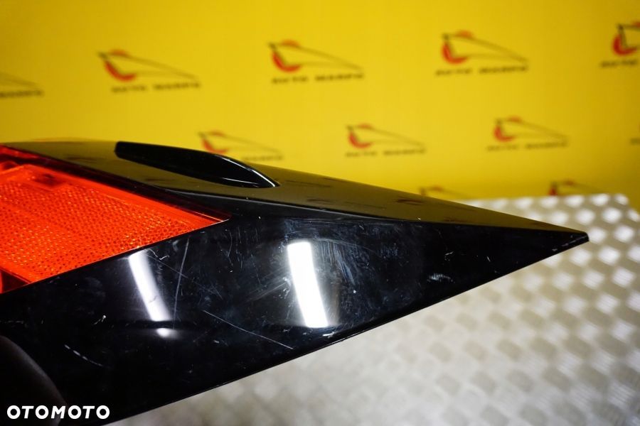 TOYOTA RAV4 2019 - 2024 LAMPA TYŁ LEWA TYLNA LED USA - 12