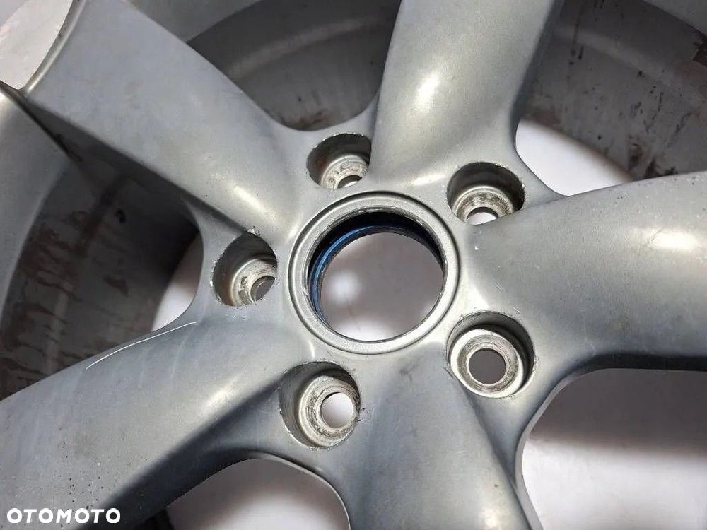 Alufelga 17" A3 8P 8Y 8V A4 B5 B6 B7 B8 A6 C5 C6 C7 A8 D2 ROTOR style - 8
