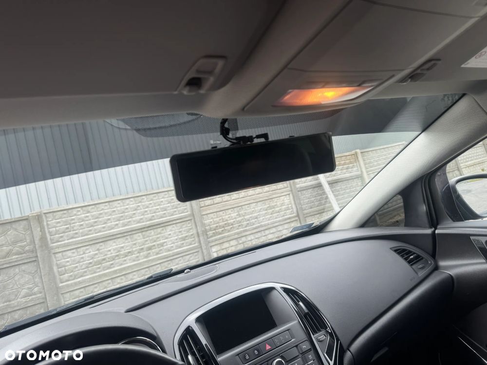 Opel Astra IV GTC 1.4 T Active - 12