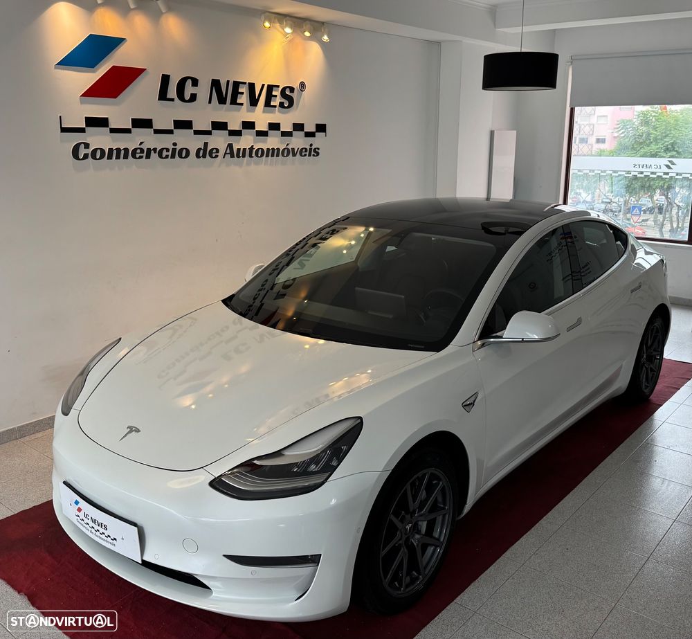 Tesla Model 3 Long-Range Dual Motor AWD - 1