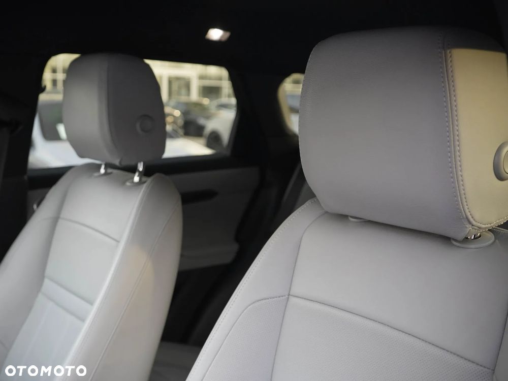 Land Rover Range Rover Evoque - 16