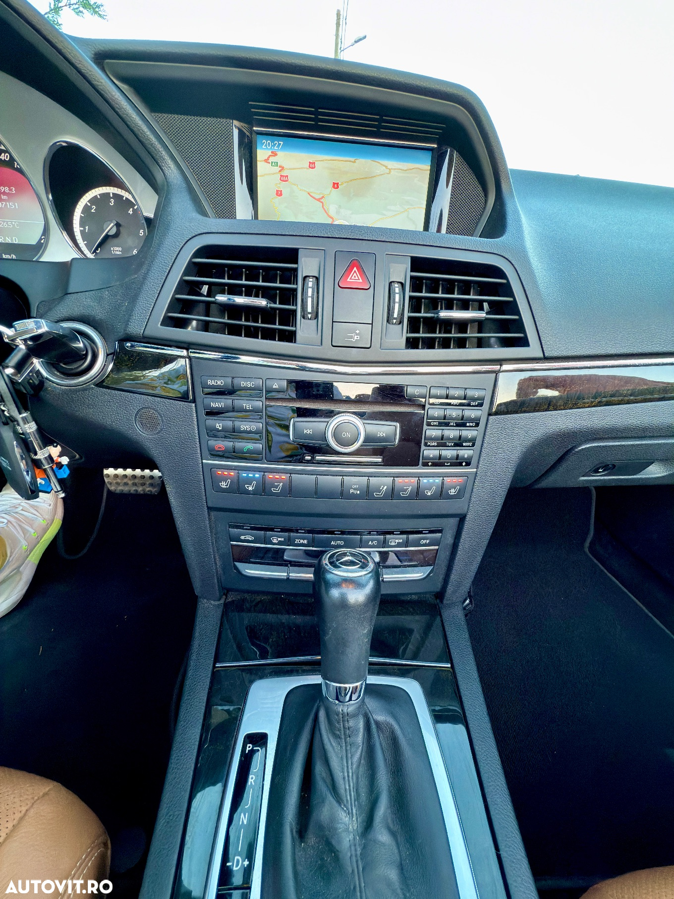 Mercedes-Benz E - 19