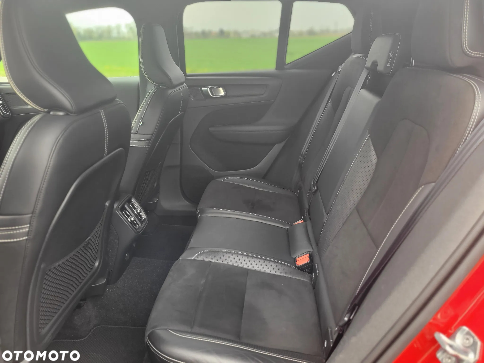 Volvo XC 40 T5 AWD Geartronic R-Design - 16