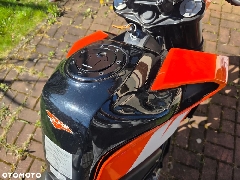 KTM Duke 125 - 5
