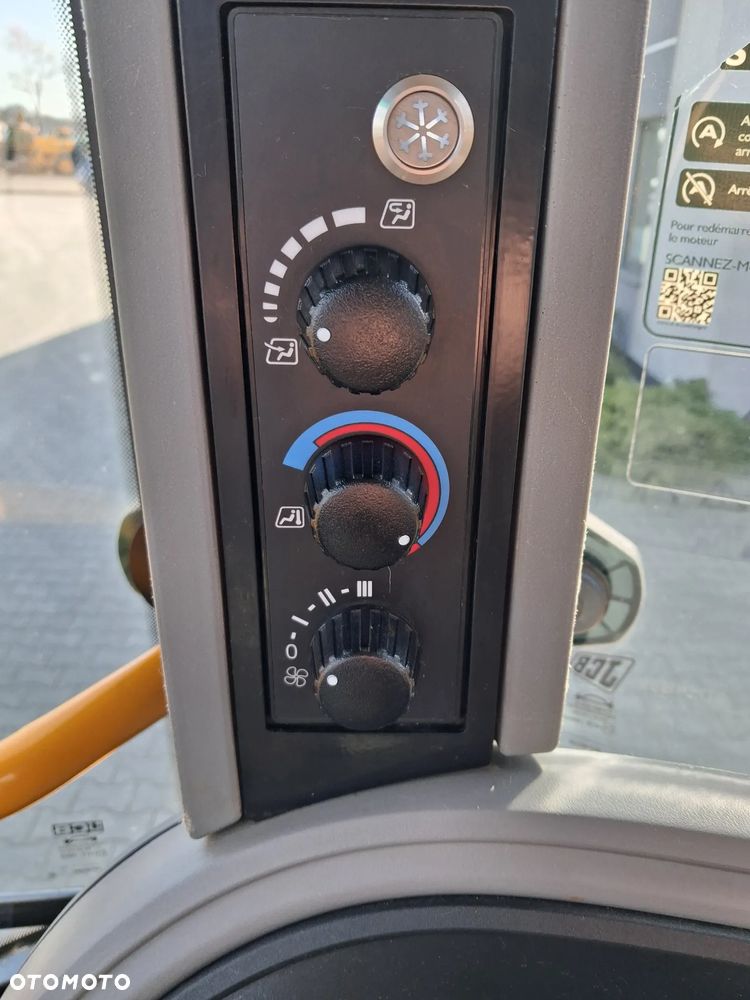 JCB 4 CX SITEMASTER PRO TORQUELOCK - 17