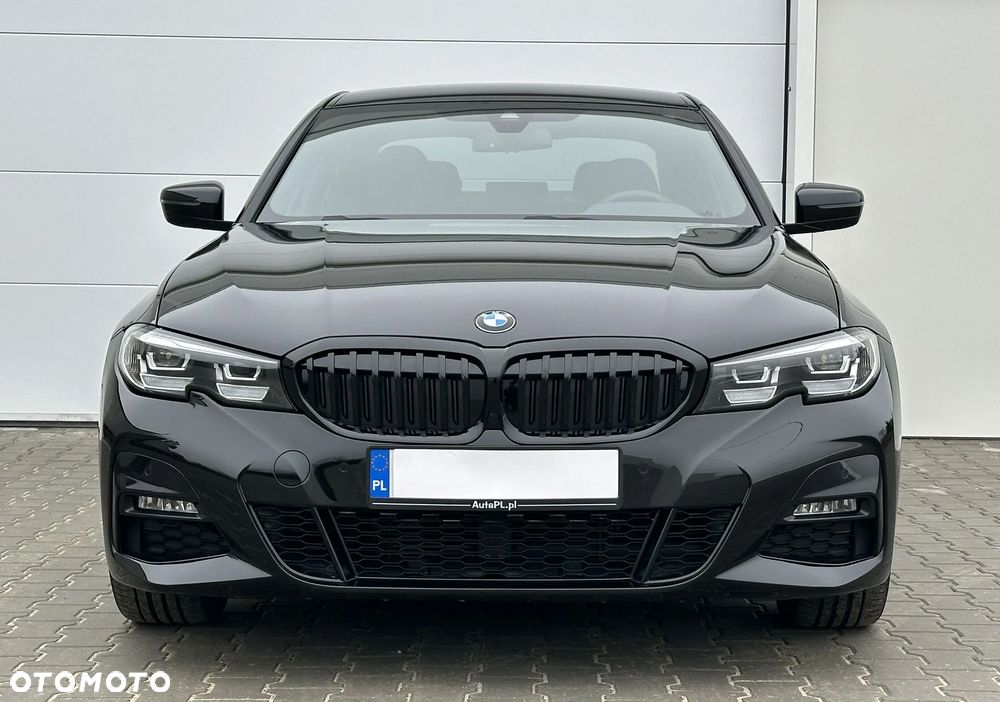 BMW Seria 3 320i xDrive M Sport - 6
