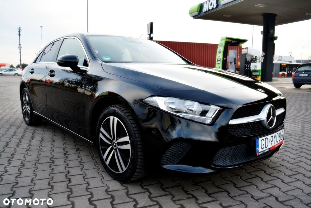 Mercedes-Benz Klasa A 250 e 8G-DCT Edition 2021 - 2