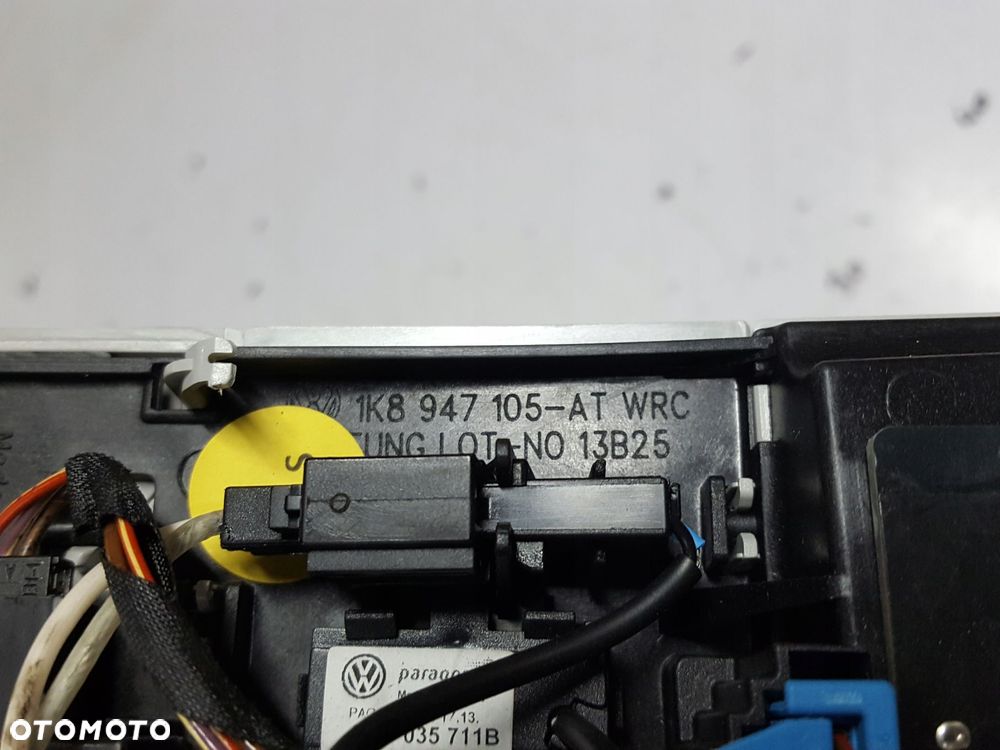 VW TIGUAN I 5N LIFT 11-15r LAMPKA PODSUFITKI 1K8947105AT - 3