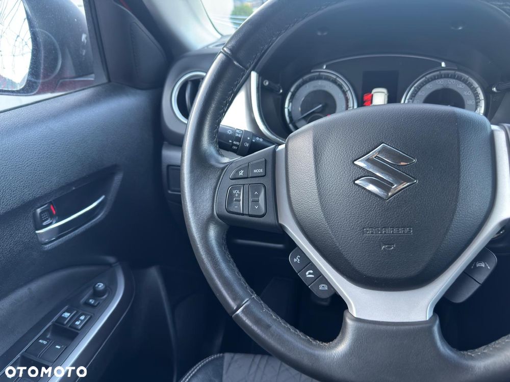 Suzuki Vitara 1.4 Boosterjet SHVS Premium 2WD - 26