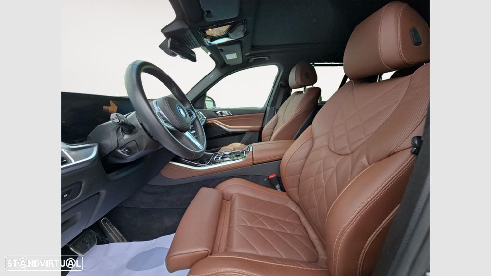 BMW X5 50 e xDrive Edição Desportiva M - 10