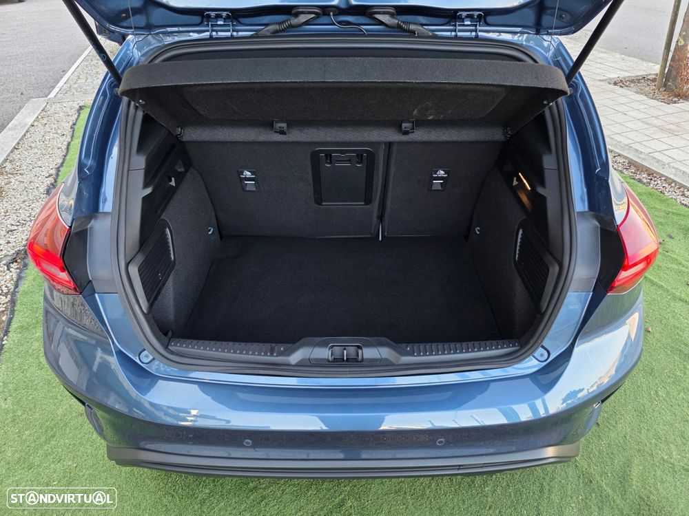 Ford Focus 1.0 EcoBoost MHEV ST-Line X Aut. - 32