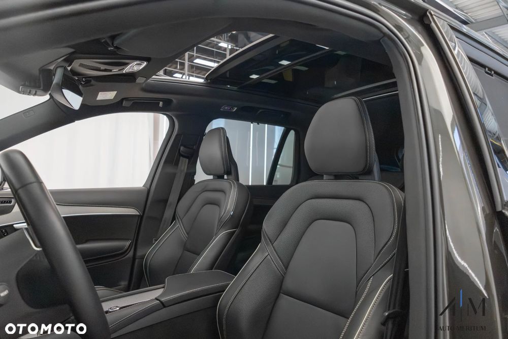 Volvo XC 90 B5 D AWD Ultimate Dark - 14