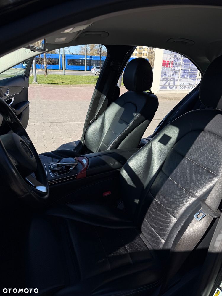 Mercedes-Benz Klasa C 300 7G-TRONIC - 10