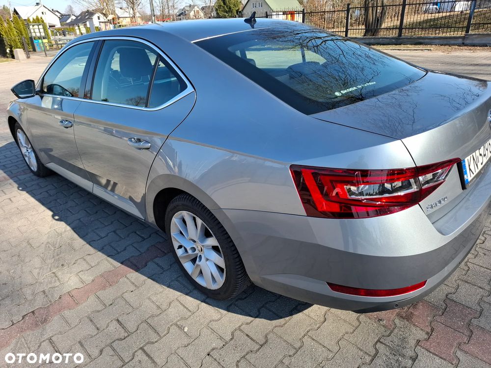Skoda Superb 1.5 TSI ACT Ambition DSG - 5