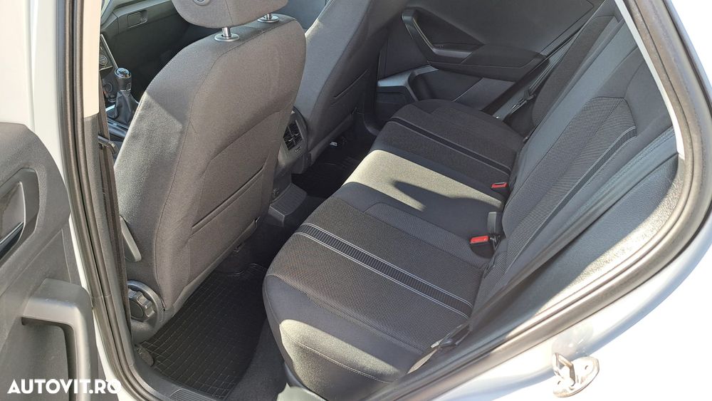 Volkswagen T-Roc 1.5 TSI Design - 13