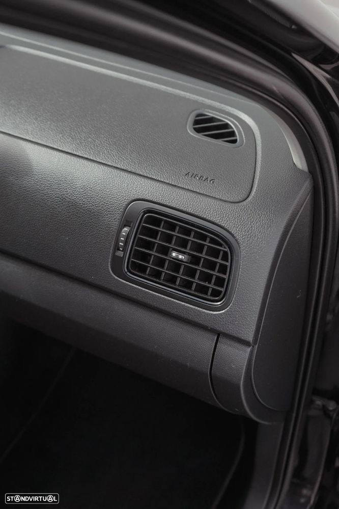 VW Polo 1.0 Confortline - 19