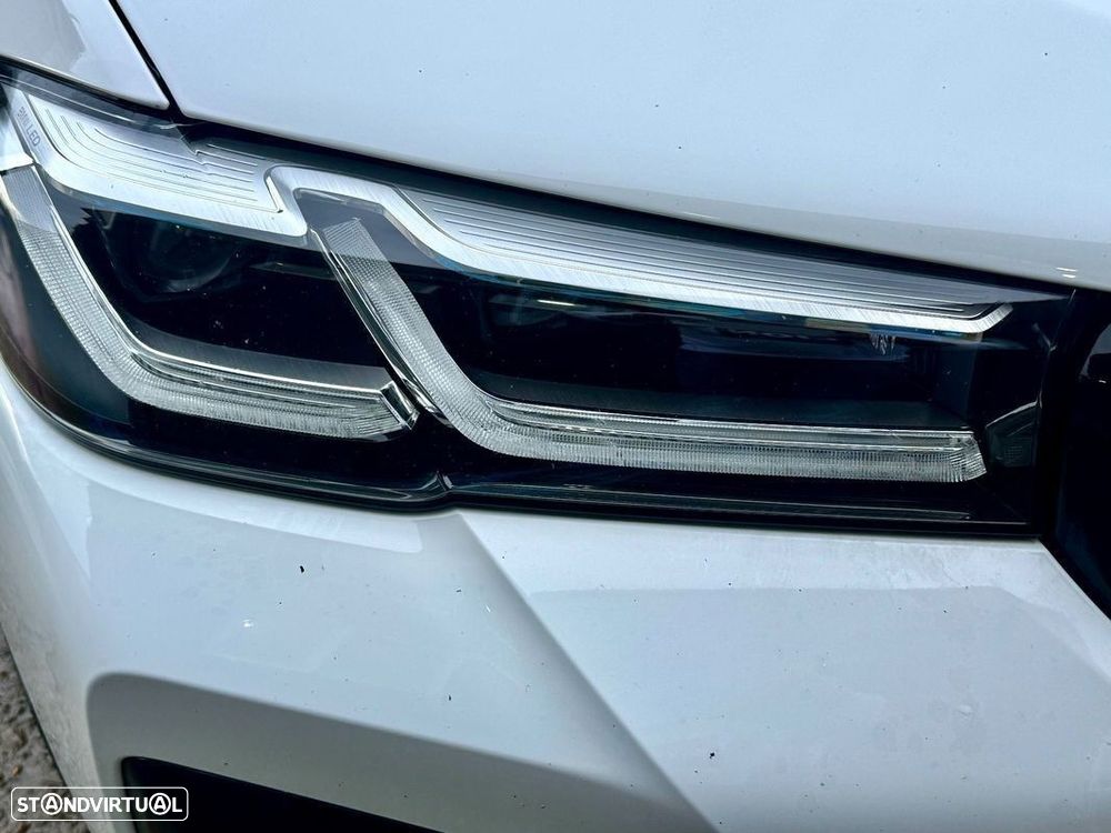 BMW 520 d xDrive Pack M Auto - 34