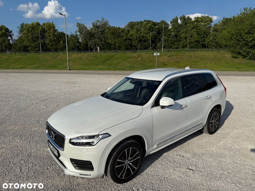 Volvo XC 90 B5 D AWD Geartronic Momentum Pro - 12