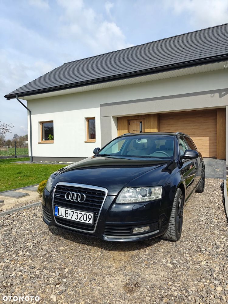 Audi A6 Avant - 1