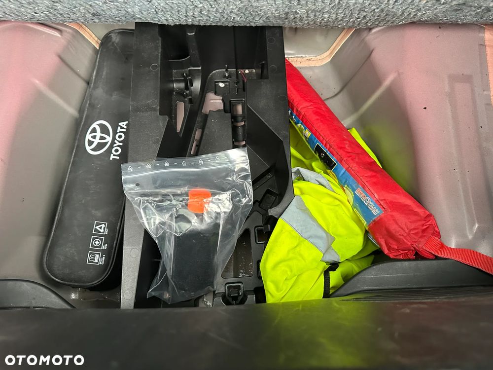 Toyota Aygo x-clusive Style Selection - 10