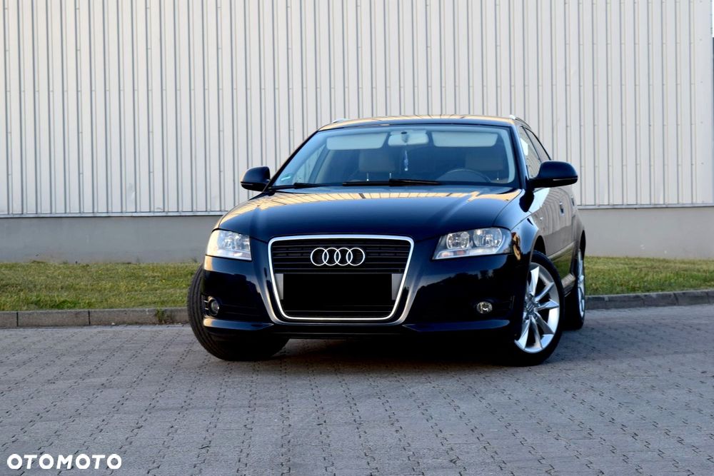Audi A3 Sportback 1.6 S line Sportpaket plus - 2