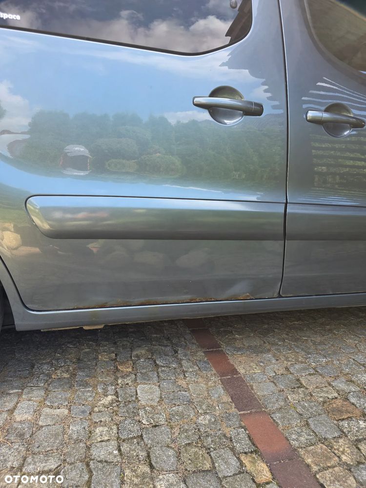 Citroën Berlingo Multispace e-HDi 90 FAP EGS6 Start Stop Selection - 24