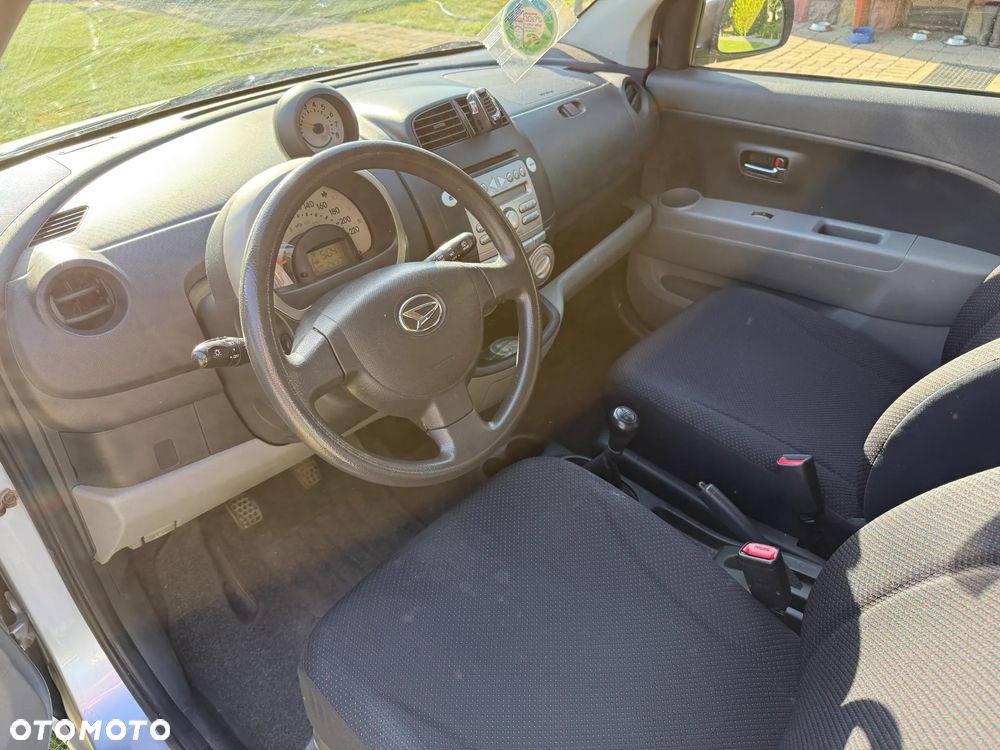 Daihatsu Sirion 1.3 - 11