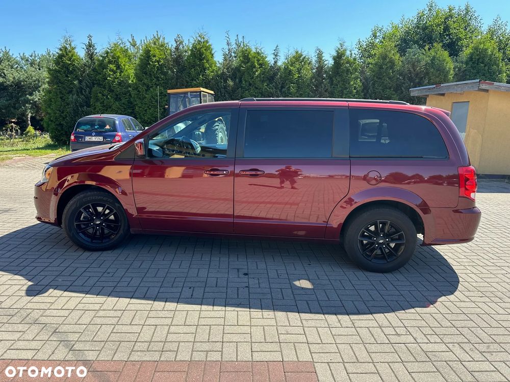 Dodge Grand Caravan 3.6 R/T - 2
